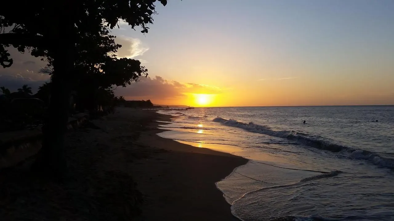 Harmony La Vista Villa Runaway Bay