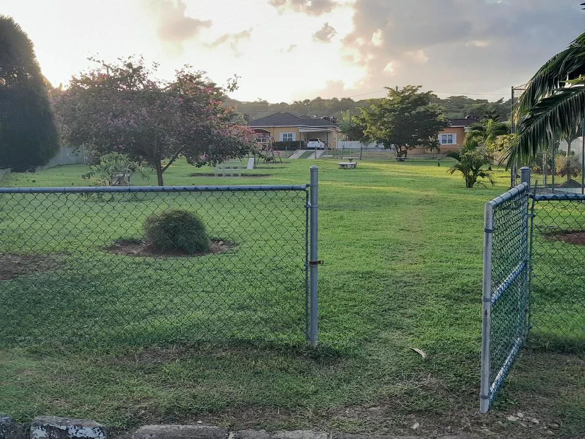 Harmony La Vista Villa Runaway Bay Holiday home