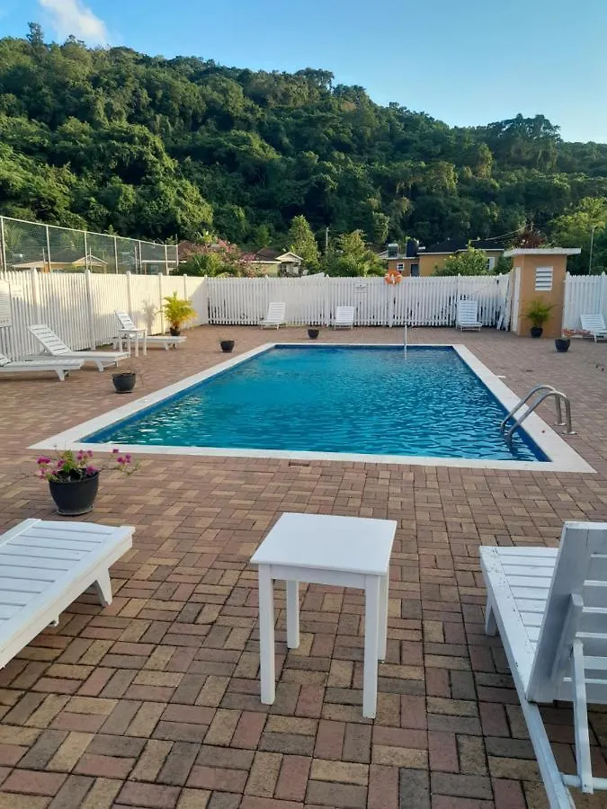 Holiday home Harmony La Vista Villa Runaway Bay